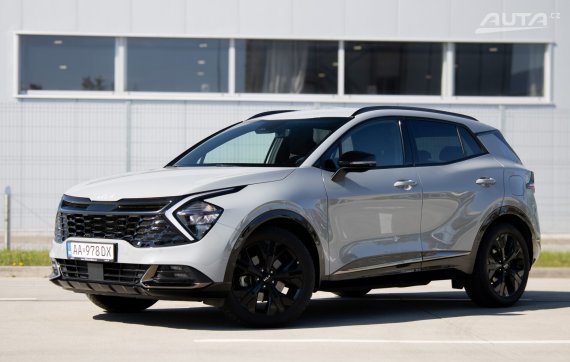Kia Sportage 1,6 T-GDi, 30th Edition , 110kW /AJ NA SPLÁTKY /PROTIÚČET 2023 - hlavní pohled