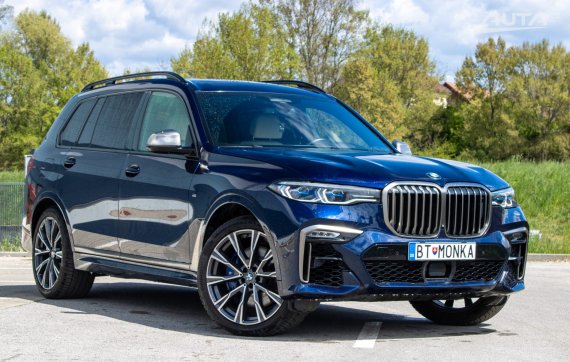 BMW X7 xDrive  4.4 V8 390kw 2021 modrá