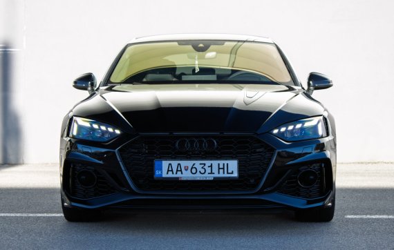 Audi RS5 Sportback 331kW AT8 / MOŽNÁ ZÁRUKA / NA SPLÁTKY / NA PROTIÚČET 2022 černá