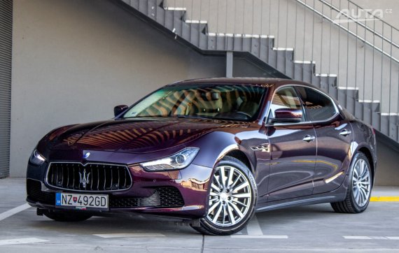 Maserati Ghibli S Q4 / AJ NA SPLÁTKY / PROTIÚČET 2015 - hlavní pohled