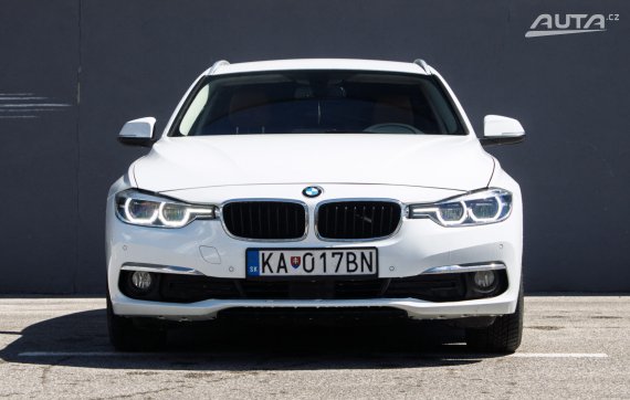 BMW Rad 3 Touring 320d xDrive 140kW AT8 / NA SPLÁTKY / NA PROTIÚČET 2017 bílá