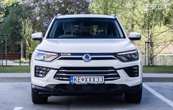 SsangYong Korando 1.5 Turbo e-XGI AWD A/T, 120kW (2021) / AJ NA SPLÁTKY / PROTIÚČET / 2021 bílá