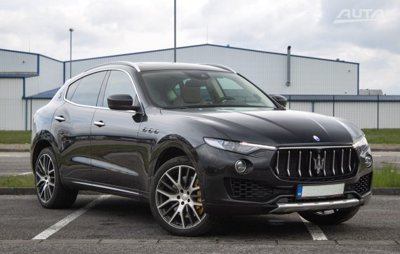 Maserati Levante S, 316kW, A8 2017 černá