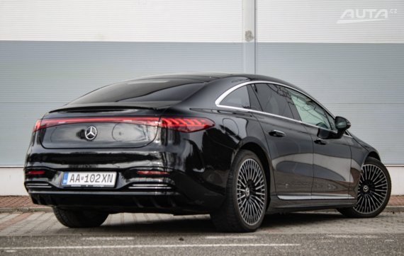 Mercedes-Benz EQS 580 4MATIC Edition One 385kW AT 2022 / AJ NA SPLÁTKY / PROTIÚČET / 2022 černá
