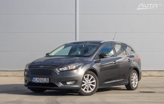 Ford Focus Kombi 1.0 EcoBoost 92kW 2015 / AJ NA SPLÁTKY / PROTIÚČET / 2015 - hlavní pohled