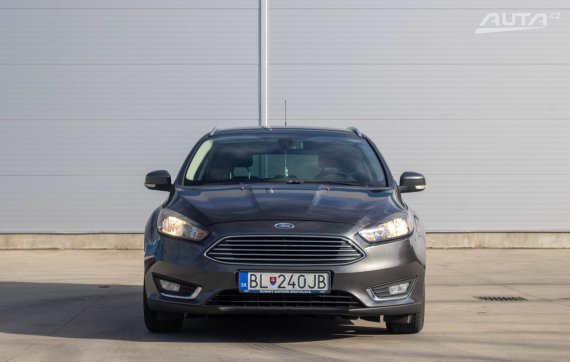Ford Focus Kombi 1.0 EcoBoost 92kW 2015 / AJ NA SPLÁTKY / PROTIÚČET / 2015 šedá