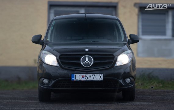 Mercedes-Benz Citan 109 CDI kompakt 2013 černá