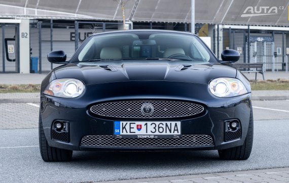 Jaguar XK XKR 4.2 Coupé 306kW A6, (2007) / AJ NA SPLÁTKY / PROTIÚČET / 2007 černá