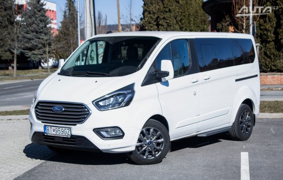 Ford Tourneo Custom 125kW (2022) / AJ NA SPLÁTKY / PROTIÚČET /