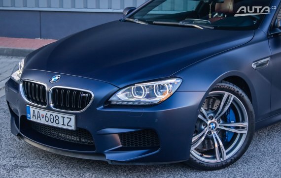 BMW M6 / Bang&amp;O / Kam / Výhrev-Ventil / Alcantara / Full servis / Nové pneu 2013 modrá