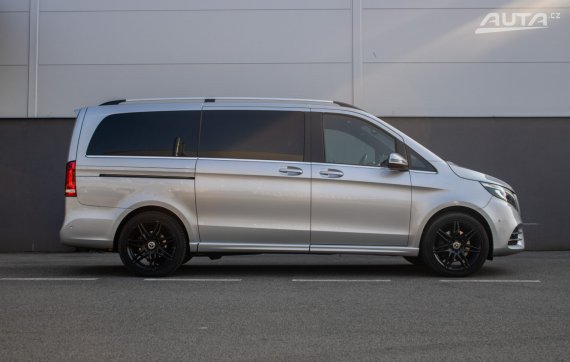 Mercedes-Benz V trieda v300 d Exclusive Lang 4MATIC  / AJ NA SPLÁTKY / PROTIÚČET / 2022 šedá