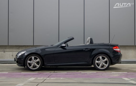 Mercedes-Benz SLK 200 Kompressor A/T 2006 černá