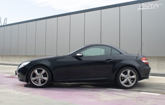 Mercedes-Benz SLK 200 Kompressor A/T 2006 černá