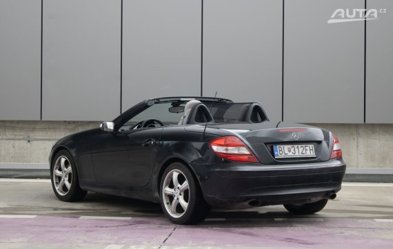 Mercedes-Benz SLK 200 Kompressor A/T 2006 černá