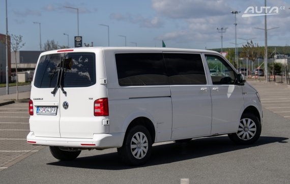 Volkswagen Caravelle T6 2.0 TDI / 110kW / A7 / ZÁRUKA / AJ NA SPLÁTKY / PROTIÚČET 2018 bílá