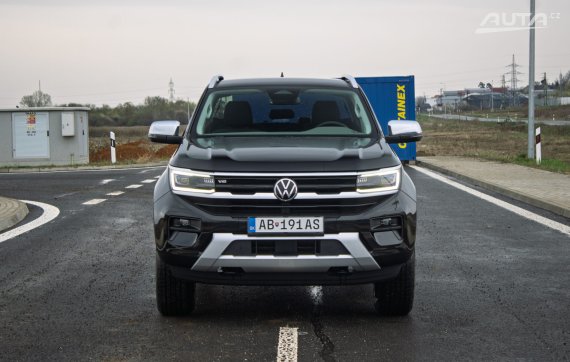 Volkswagen Amarok 3.0 TDI V6 Aventura 4Motion DSG 2025 černá
