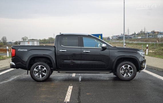Volkswagen Amarok 3.0 TDI V6 Aventura 4Motion DSG 2025 černá