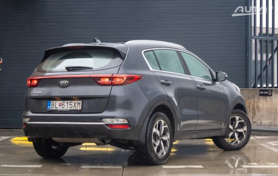 Kia Sportage 1.6 GDi Gold AJ NA SPLÁTKY / PROTIÚČET 2019 šedá