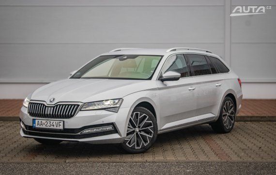 Škoda Superb Combi 2.0 TDI SCR L&amp;K DSG 2021 - hlavní pohled