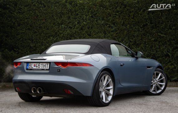 Jaguar F-Type Convertible 3.0L V6 A/T / AJ NA SPLÁTKY / PROTIÚČET / 2014 šedá