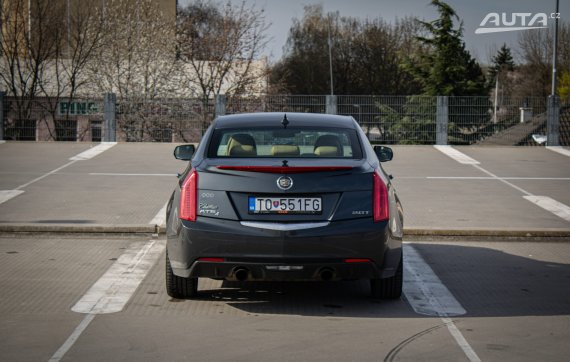 Cadillac ATS 2.0 T Performance A/T, 203kW, A6, 4d. / AJ NA SPLÁTKY / PROTIÚČET 2015 šedá