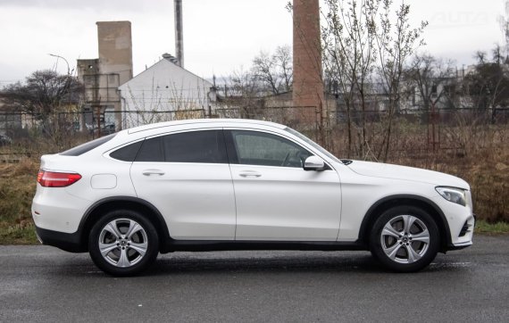 Mercedes-Benz GLC Kupé 250d 4MATIC / 150kW / A9 / ZÁRUKA / AJ NA SPLÁTKY / PROTIÚČET 2017 bílá