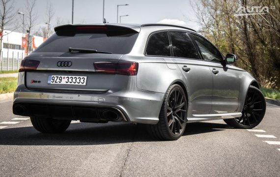 Audi RS6 Avant Quattro 445kW / AJ NA SPLÁTKY / PROTIÚČET / 2016 šedá
