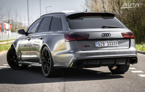 Audi RS6 Avant Quattro 445kW / AJ NA SPLÁTKY / PROTIÚČET / 2016 šedá