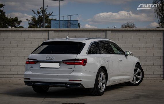 Audi A6 Avant 40 2.0 TDI mHEV Sport quattro S tronic 2022 béžová