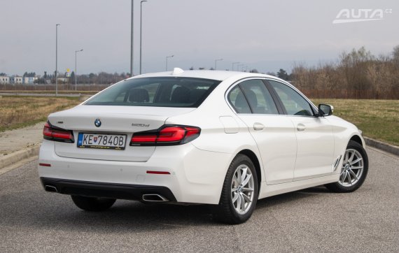BMW Rad 5 520D mHEV Xdrive / AJ NA SPLÁTKY- PROTIHODNOTA / 2022 bílá