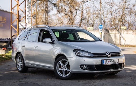Volkswagen Golf Variant 1.6 TDI, DSG, 77kW 2010 šedá