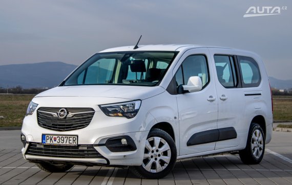 Opel Combo Life 1.2 Turbo Innovation XL / AJ NA SPLÁTKY / PROTIÚČET / 2019 - hlavní pohled