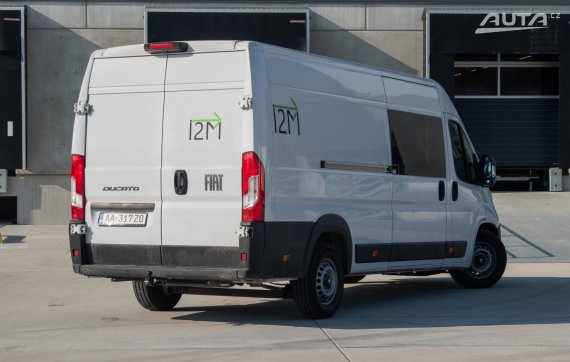 Fiat Ducato 2.2 MultiJet 140k L4H2 CREW CAB 7 miestne AJ NA SPLÁTKY / PROTIÚČET 2025 bílá
