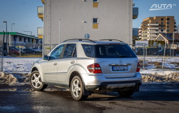 Mercedes-Benz ML ML420 CDI 4MATIC / AJ NA SPLÁTKY / PROTIÚČET / 2006 stříbrná metalíza