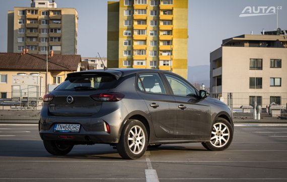 Opel Corsa 1.2 100k Edition, 74kW, M6, 5d. / AJ NA SPLÁTKY / PROTIÚČET / 2020 šedá