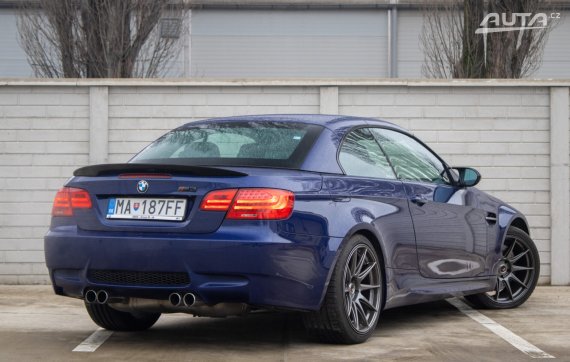 BMW M3 E93 Cabrio AT 4.0 V8 AJ NA SPLÁTKY / PROTIÚČET 2010 modrá