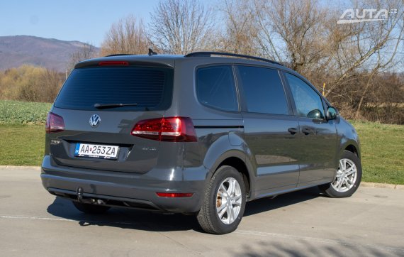 Volkswagen Sharan 2.0TDI / AJ NA SPLÁTKY - PROTIHODNOTA / 2015 šedá