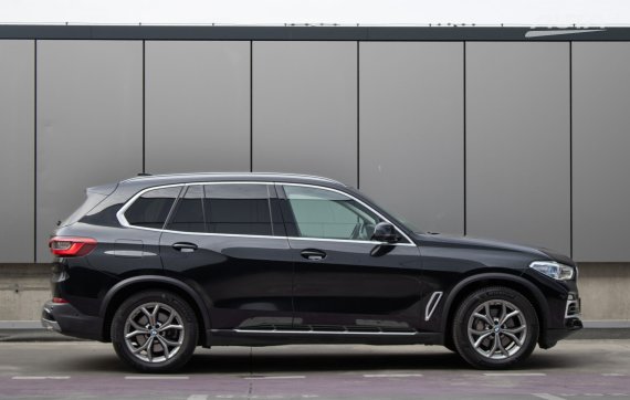 BMW X5 xDrive30d A/T, 195kW,A8 ZÁRUKA / AJ NA SPLÁTKY / PROTIÚČET 2019 černá