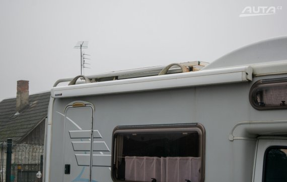 Hymer C494 2003 béžová