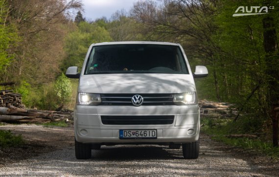 Volkswagen Caravelle 2013 bílá