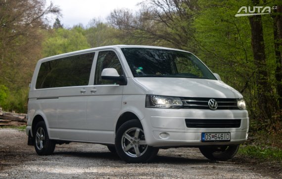 Volkswagen Caravelle 2013 bílá