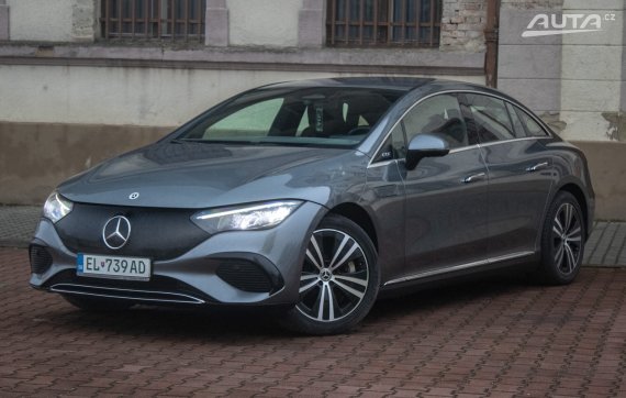 Mercedes-Benz EQE 350+ AJ NA SPLÁTKY/PROTIÚČET