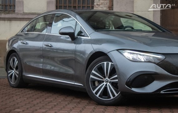 Mercedes-Benz EQE 350+ AJ NA SPLÁTKY/PROTIÚČET 2022 šedá
