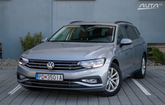 Volkswagen Passat Variant 2.0TDI B8 DSG / AJ NA SPLÁTKY - PROTIHODNOTA / 2020 - hlavní pohled