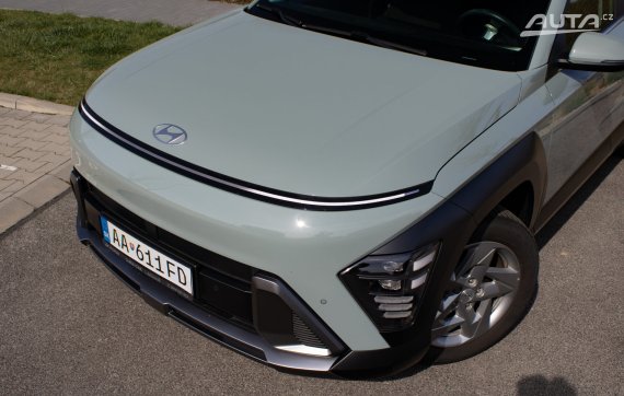 Hyundai Kona 1.6 T-GDi Family A/T 145 kW / AJ NA SPLÁTKY / PROTIÚČET / 2024 zelená