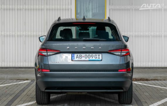 Škoda Kodiaq 110kw,7A/T, ZÁRUKA / AJ NA SPLÁTKY / PROTIÚČET 2022 stříbrná metalíza