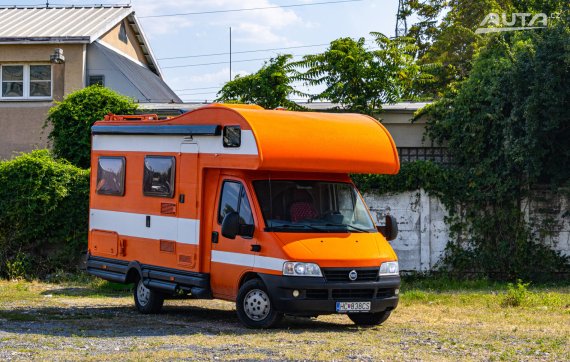 Fiat Ducato Autokaravan 2002 oranžová