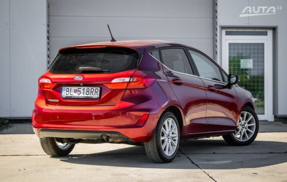 Ford Fiesta 1.5 TDCi Duratorq Trend 63kW M6 / NA SPLÁTKY / NA PROTIÚČET 2018 červená