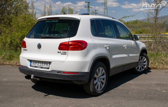Volkswagen Tiguan 2.0TDI 4x4 / AJ NA SPLÁTKY - PROTIHODNOTA / 2012 bílá