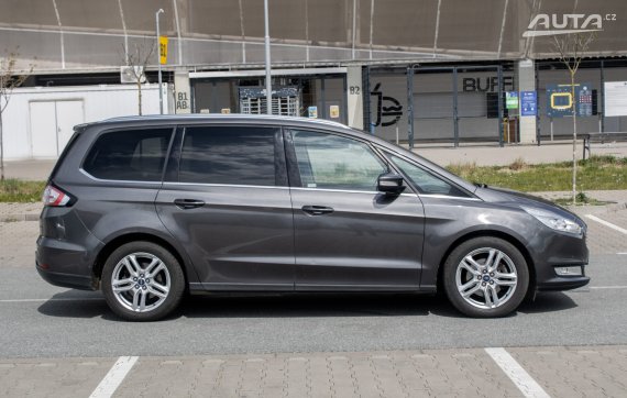 Ford Galaxy 2.0 TDCi  Duratorq / 110kW / A6 / ZÁRUKA / AJ NA SPLÁTKY / PROTIÚČET 2017 šedá